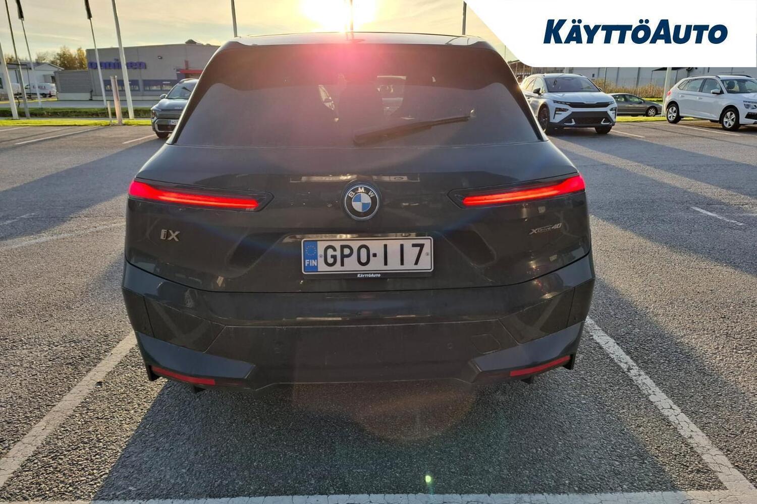 BMW iX vaihtoauto