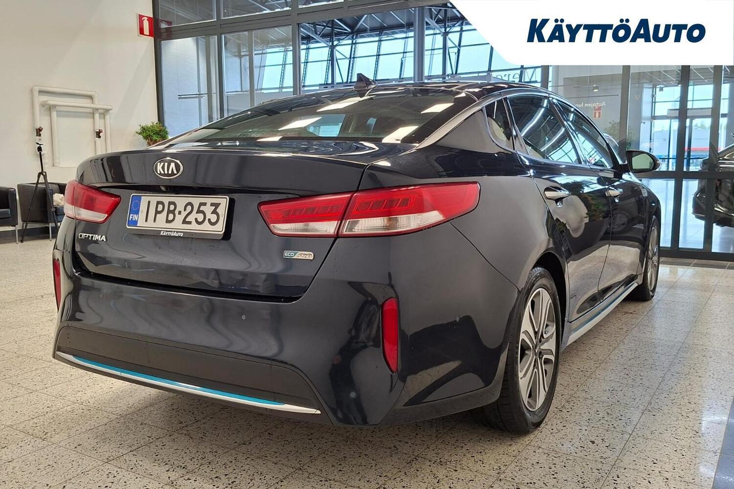 Kia Optima vaihtoauto