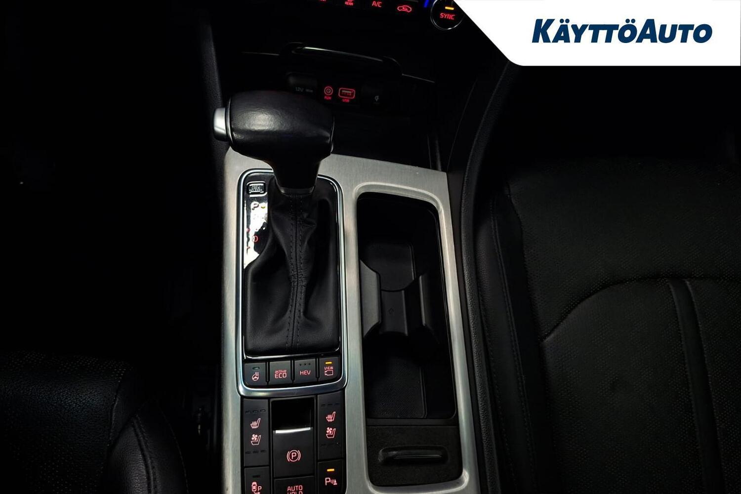 Kia Optima vaihtoauto