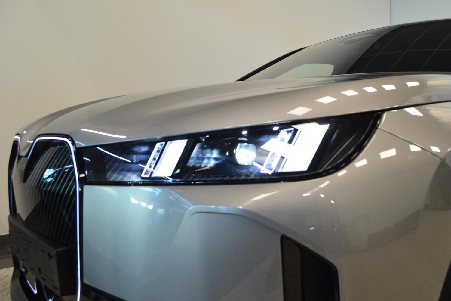 BMW iX vaihtoauto