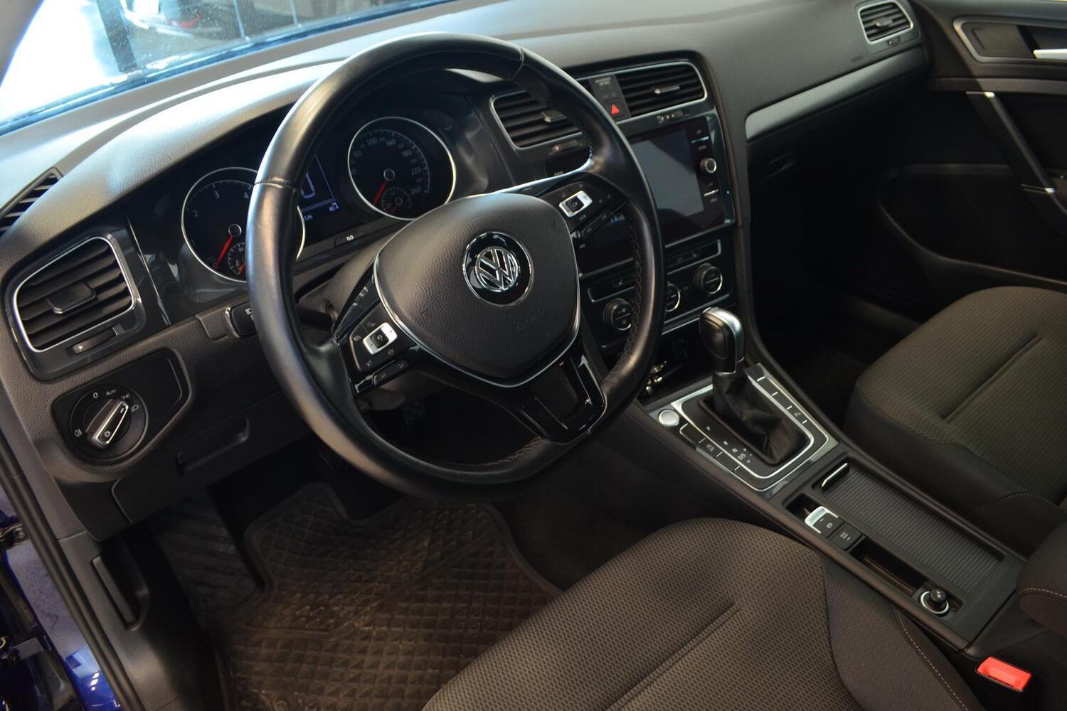 Volkswagen Golf vaihtoauto