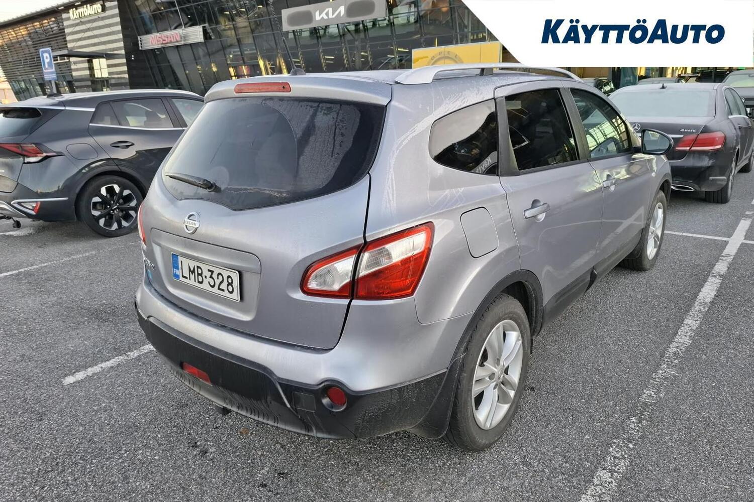Nissan Qashqai+2 vaihtoauto
