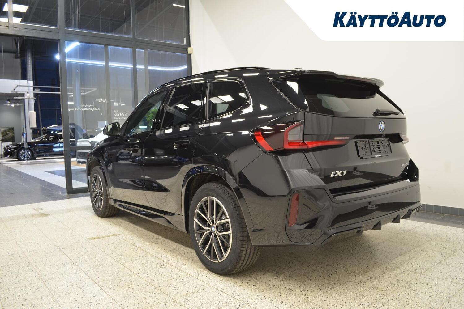BMW iX1 vaihtoauto