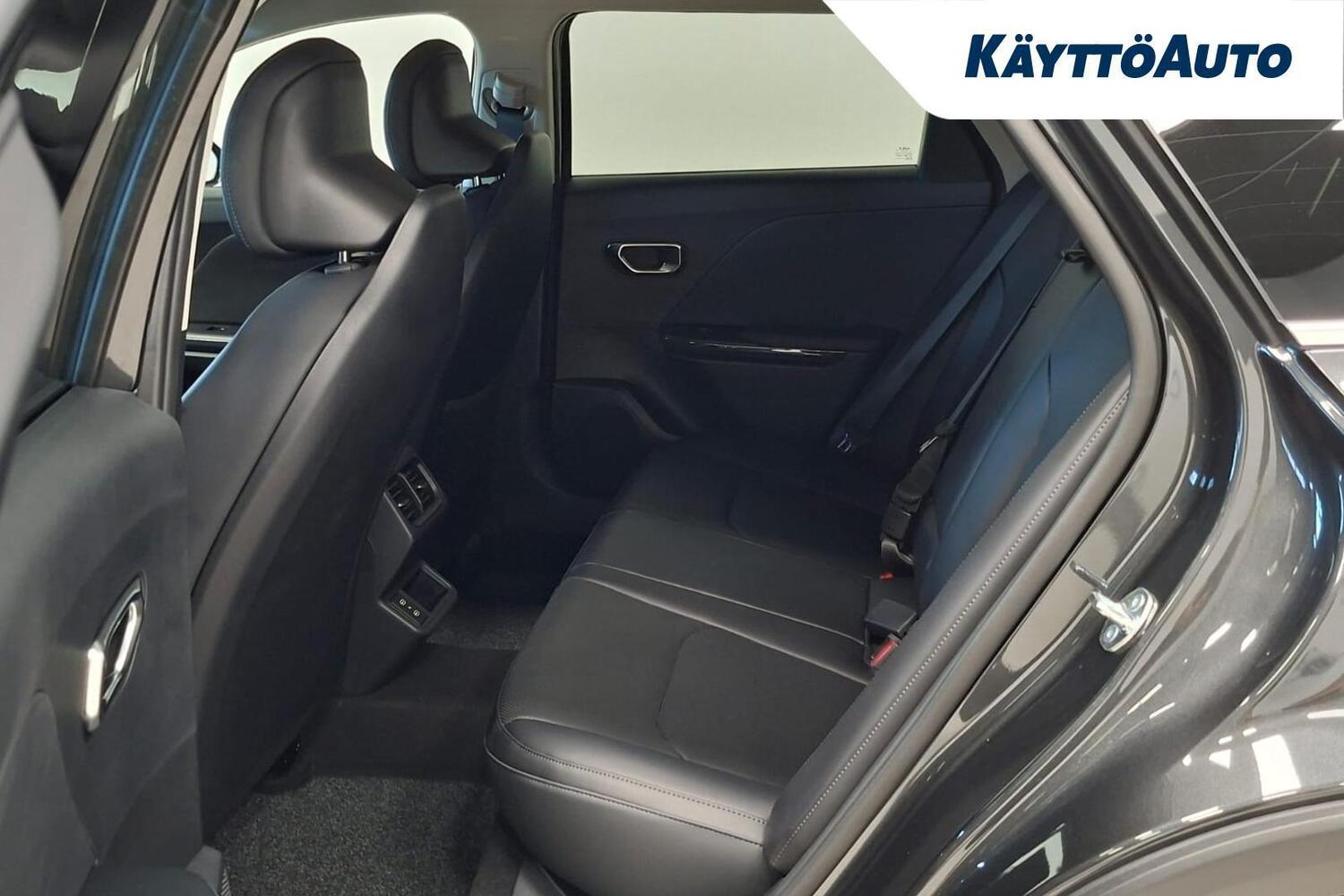 Kia K4 vaihtoauto