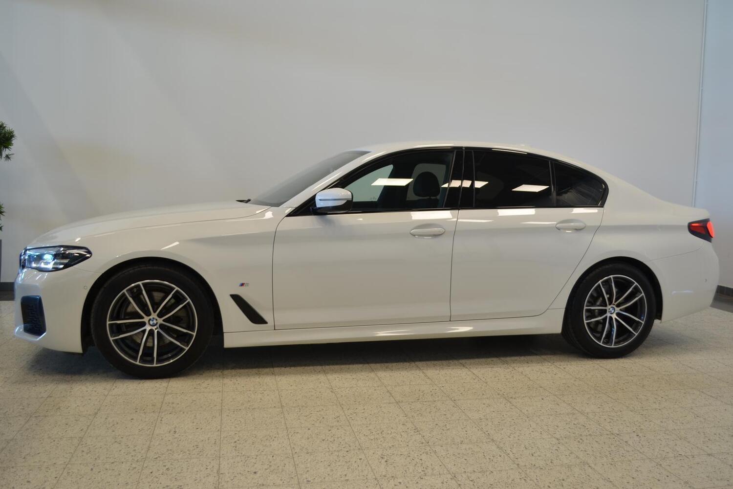 BMW 520 vaihtoauto