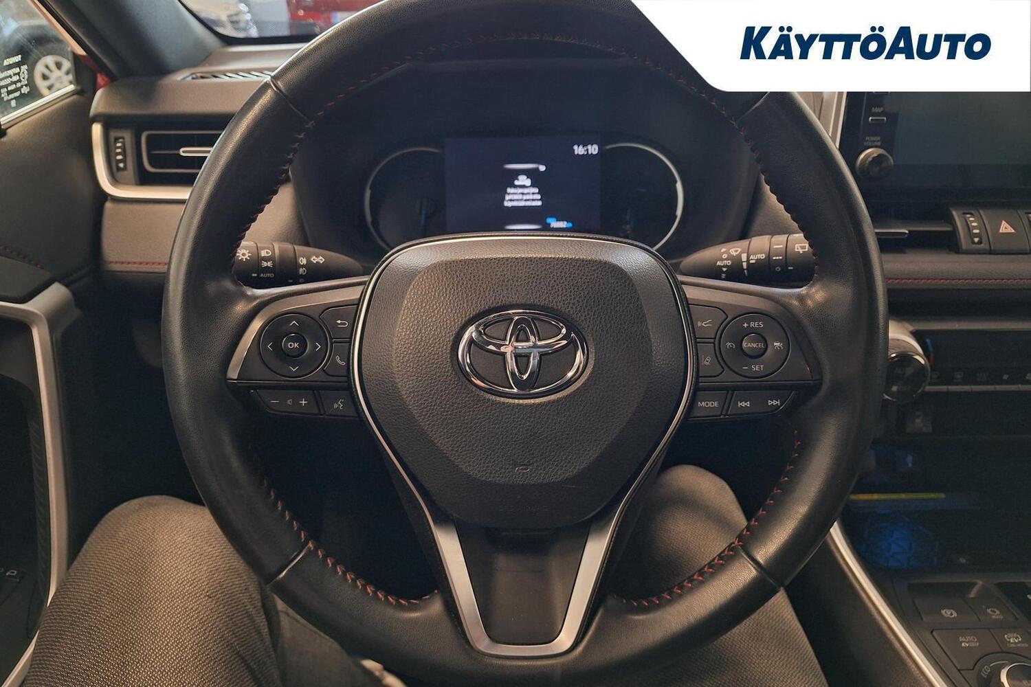 Toyota RAV4 vaihtoauto