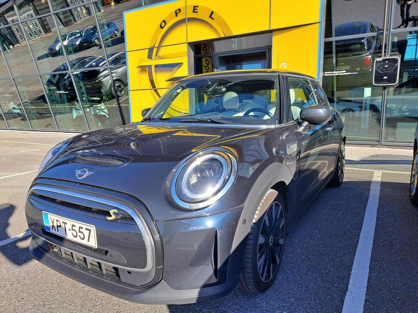 Mini Cooper vaihtoauto