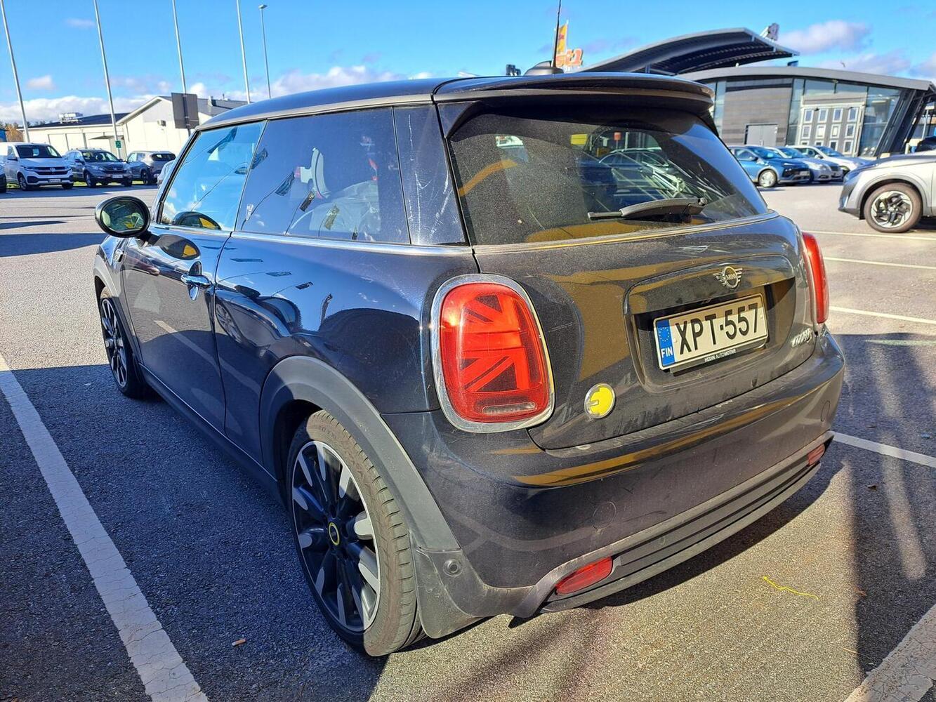 Mini Cooper vaihtoauto