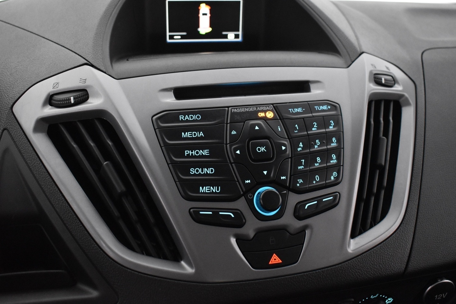 Ford Tourneo Custom vaihtoauto