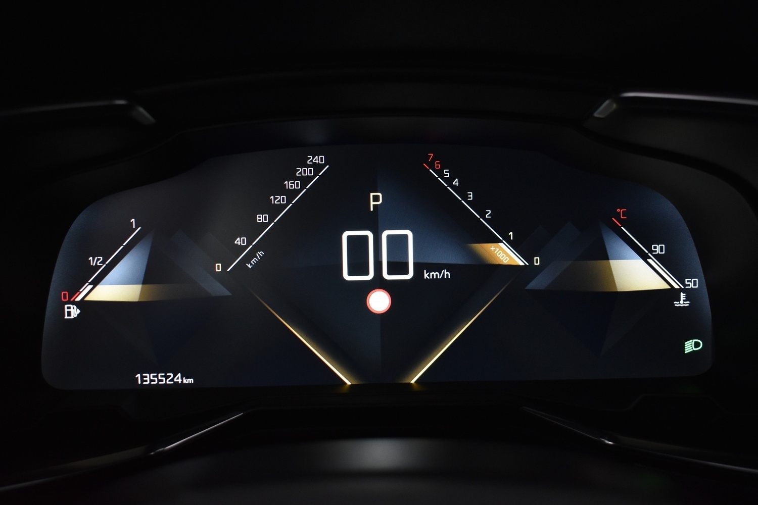 DS 7 vaihtoauto