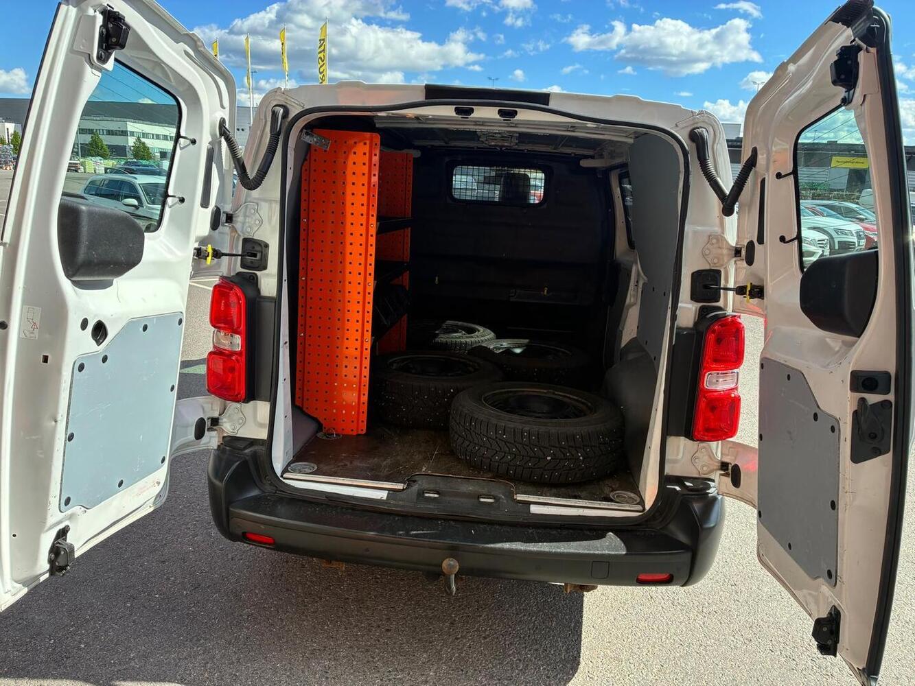 Toyota Proace vaihtoauto