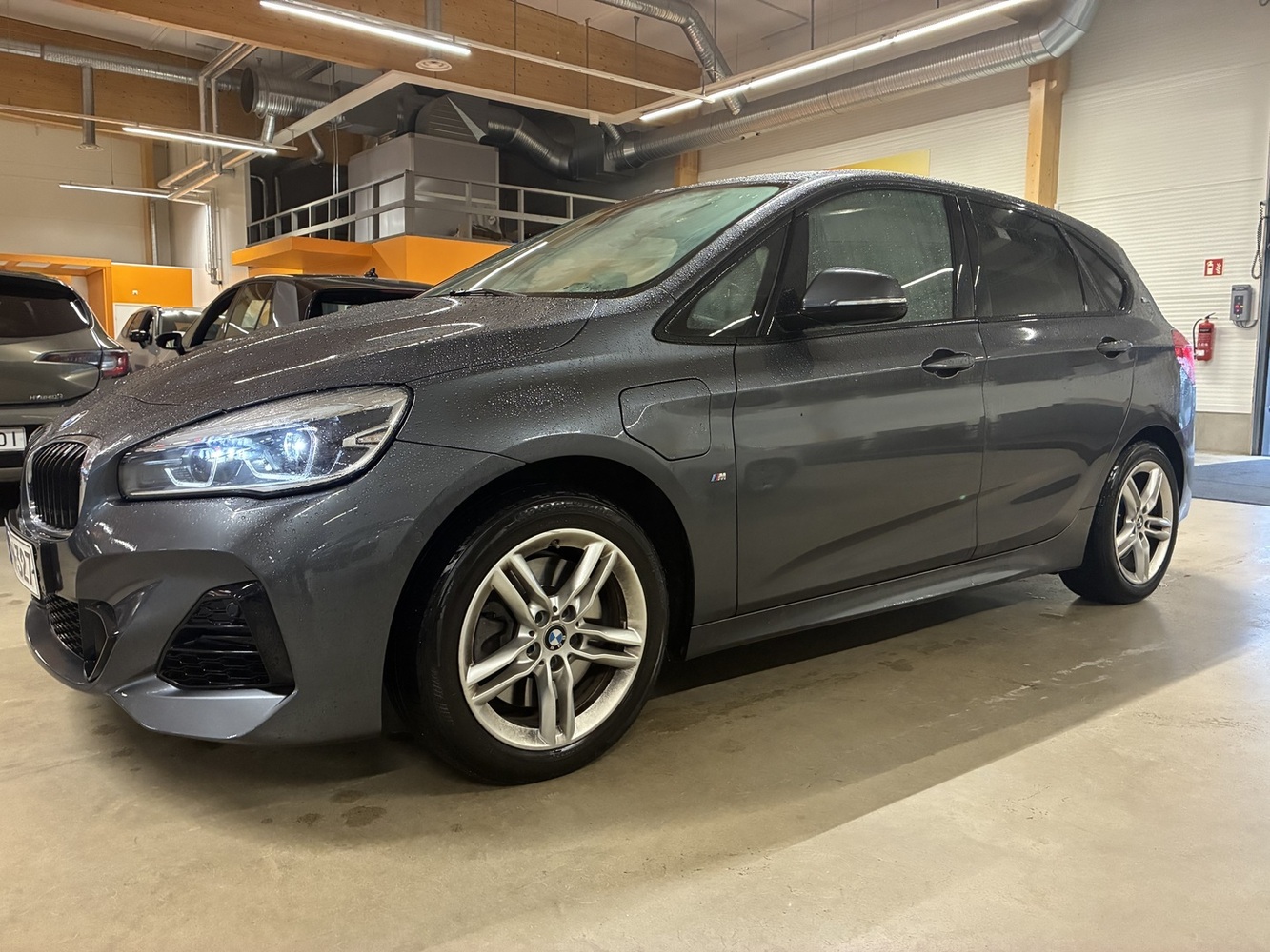 BMW 225 vaihtoauto