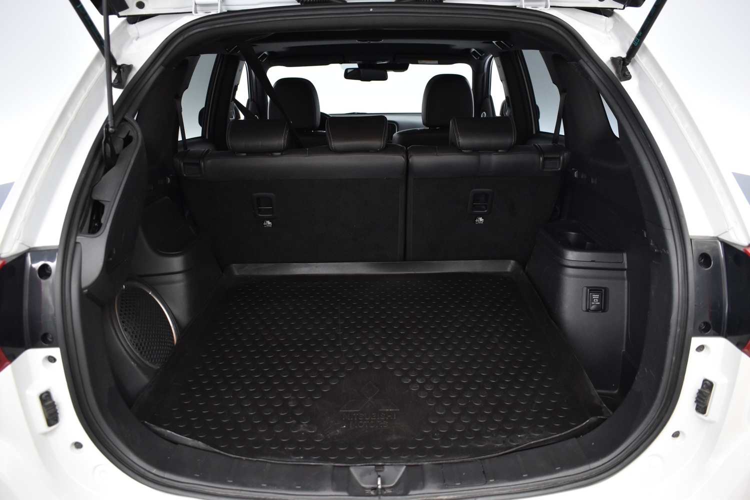 Mitsubishi Outlander vaihtoauto