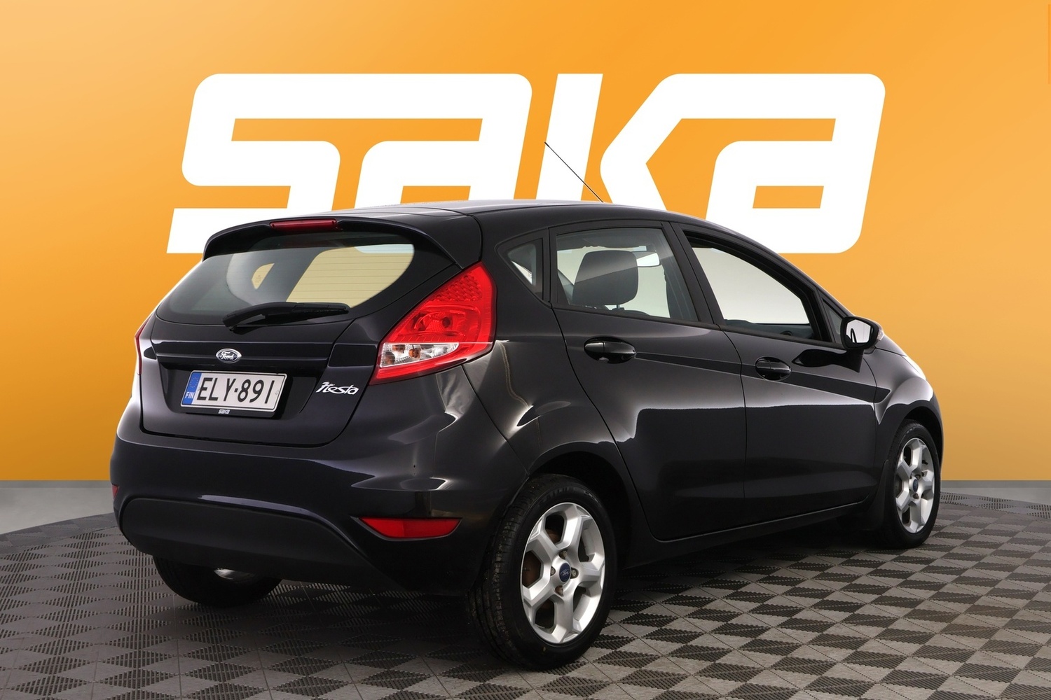Ford Fiesta vaihtoauto