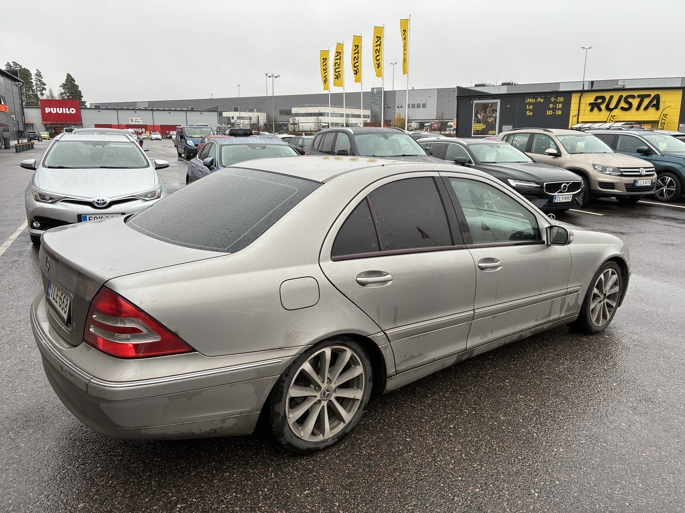 Mercedes-Benz C vaihtoauto