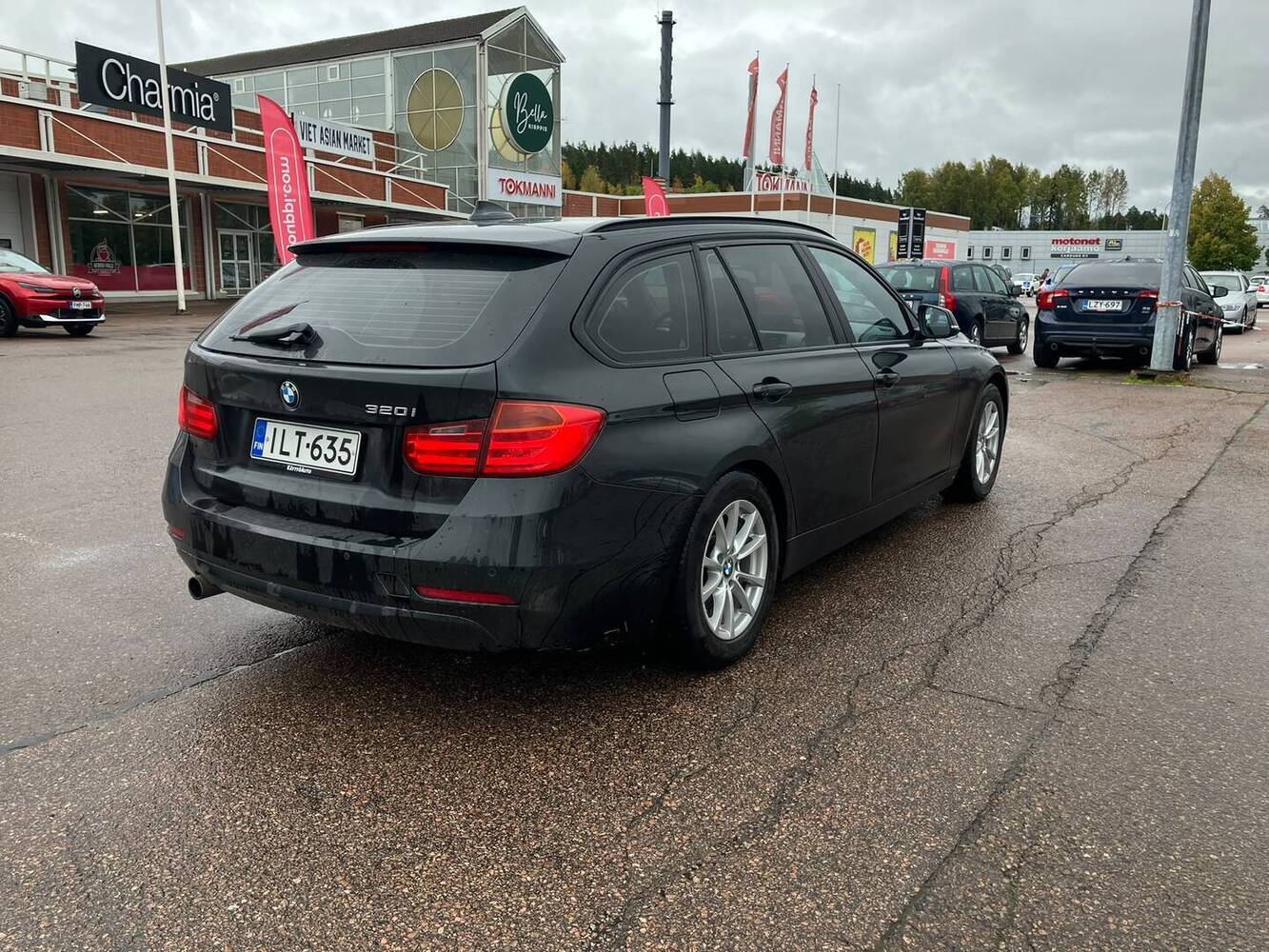 BMW 320 vaihtoauto
