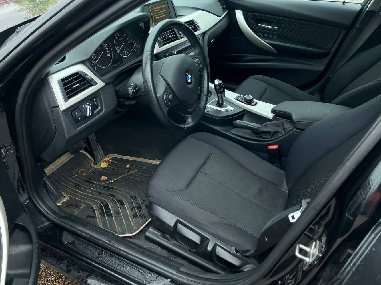 BMW 320 vaihtoauto