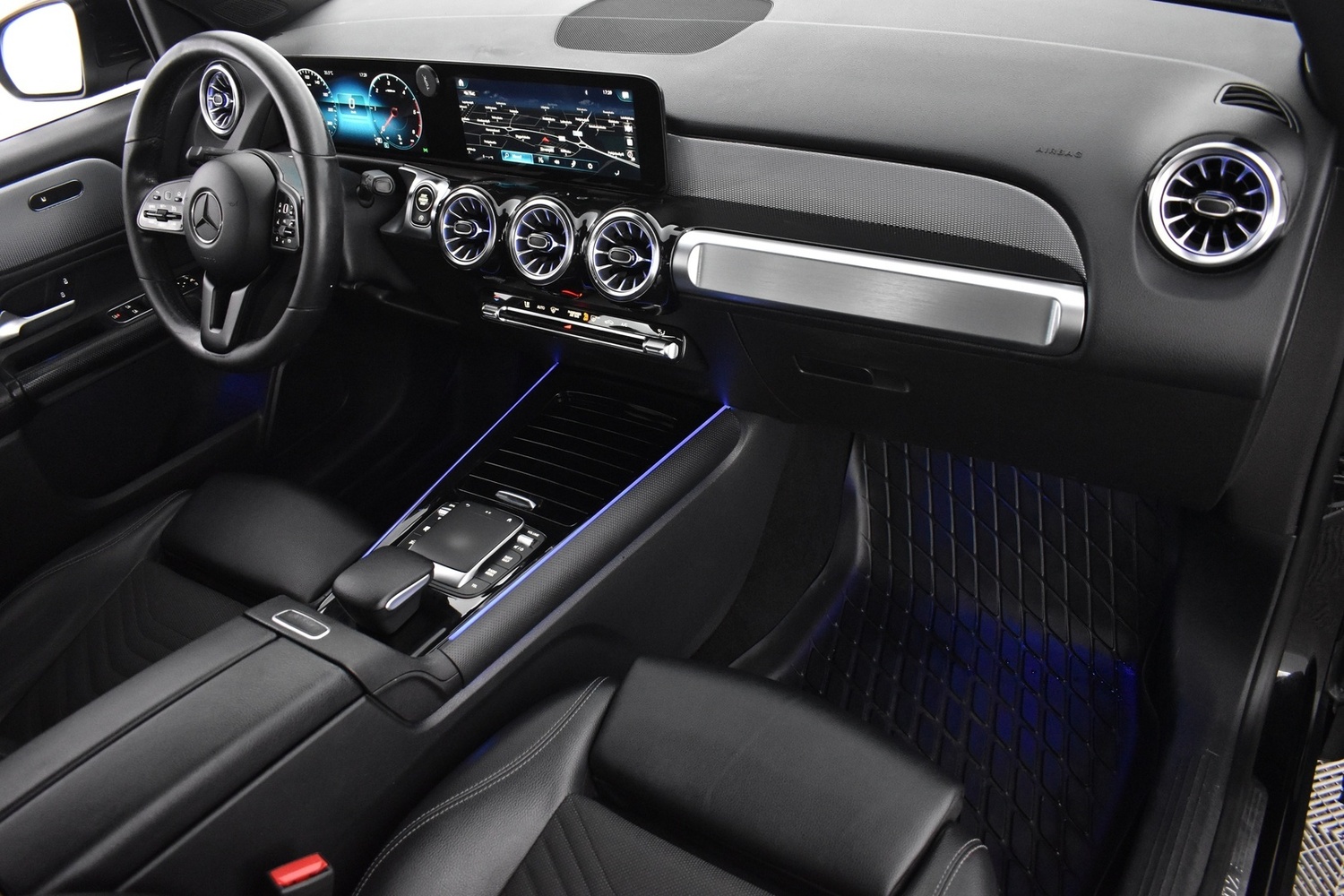 Mercedes-Benz GLB vaihtoauto