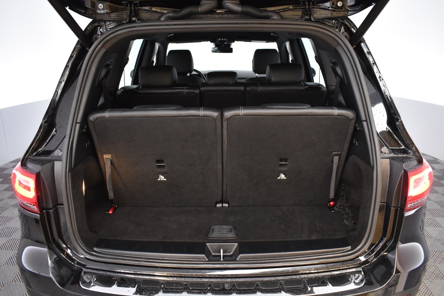 Mercedes-Benz GLB vaihtoauto