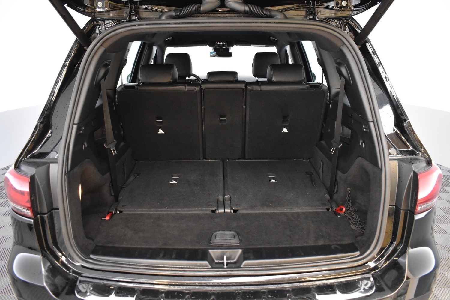 Mercedes-Benz GLB vaihtoauto