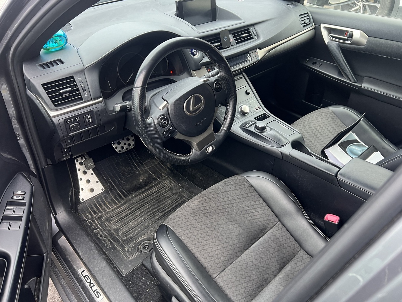 Lexus CT vaihtoauto