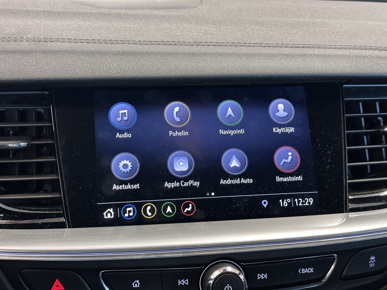 Opel Insignia vaihtoauto
