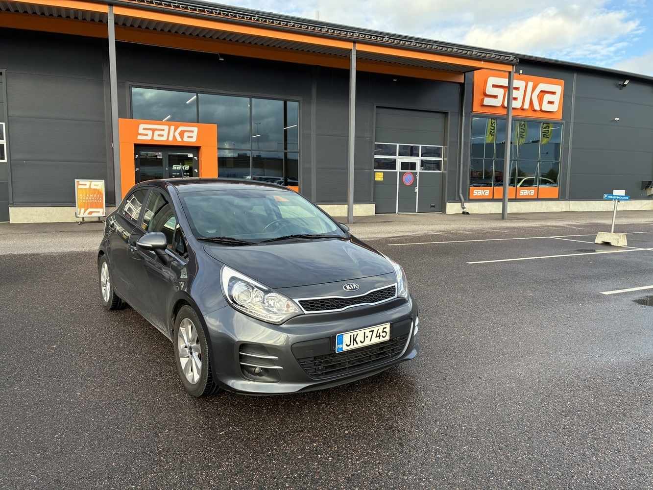 Kia Rio vaihtoauto