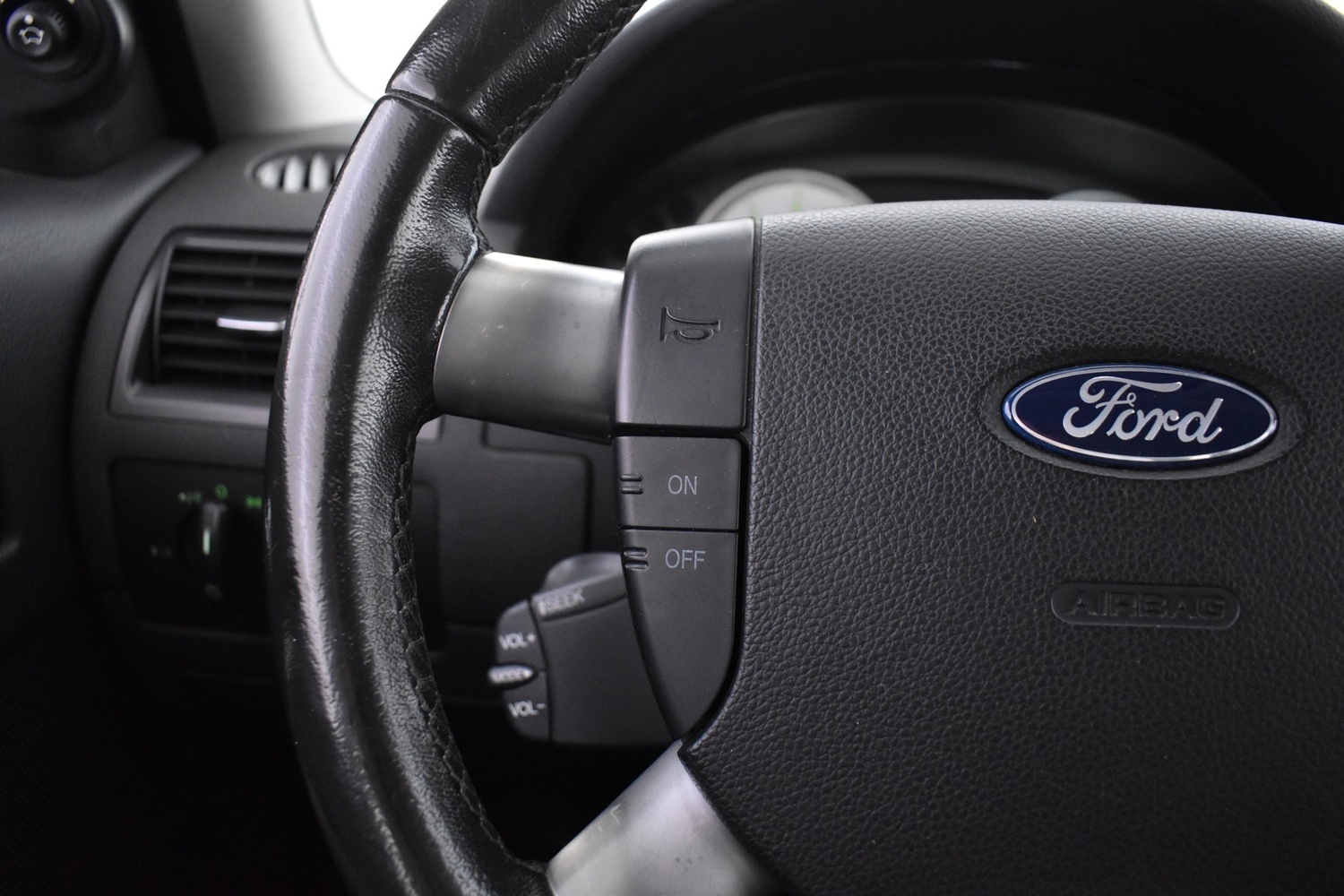 Ford Mondeo vaihtoauto