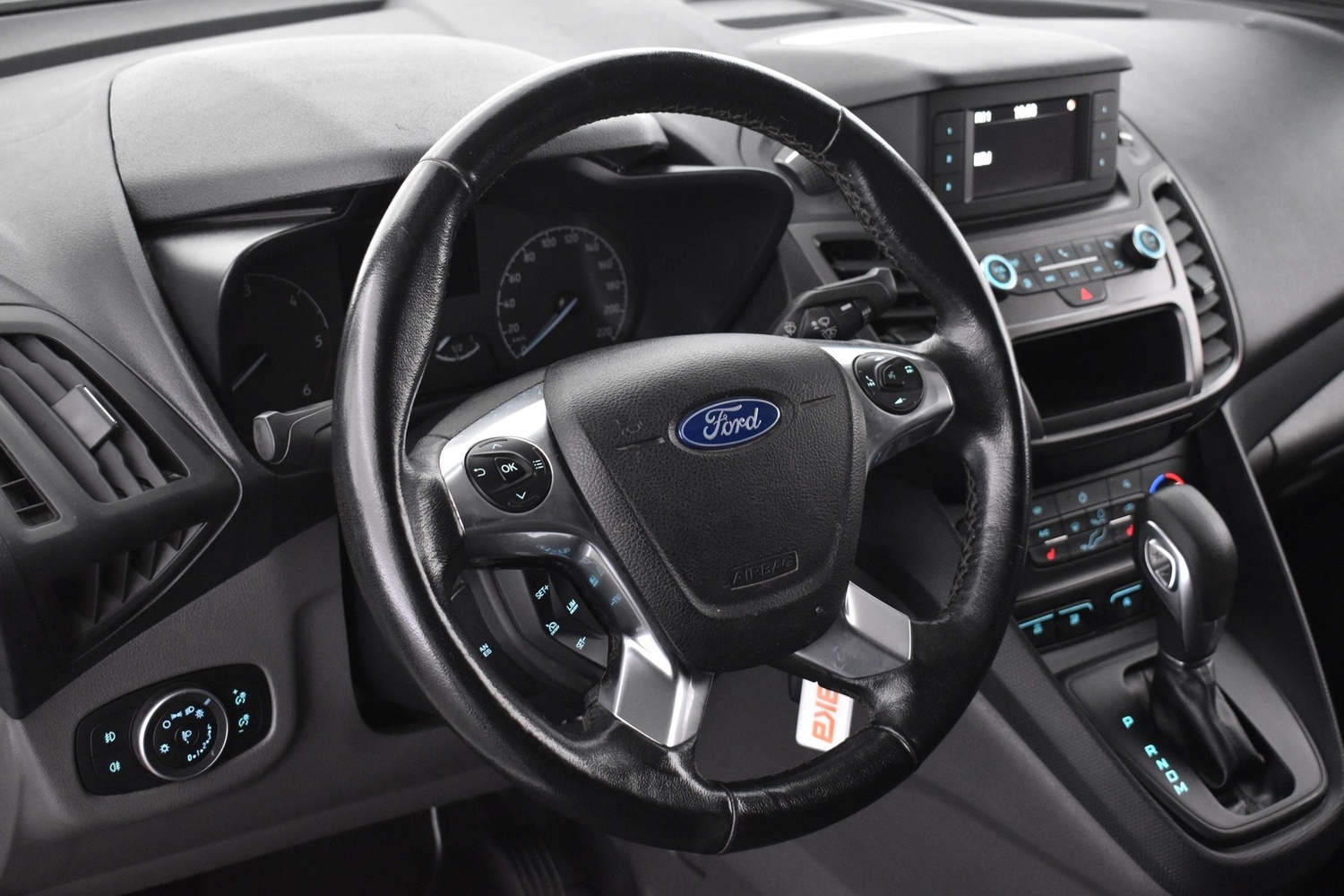 Ford Transit Connect vaihtoauto