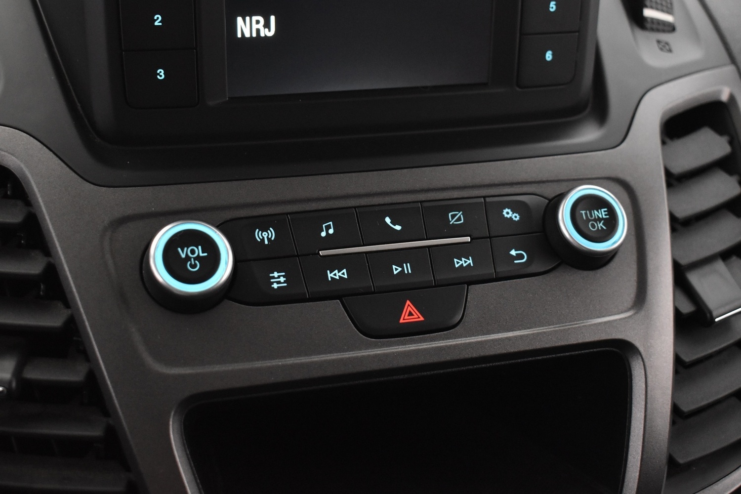 Ford Transit Connect vaihtoauto