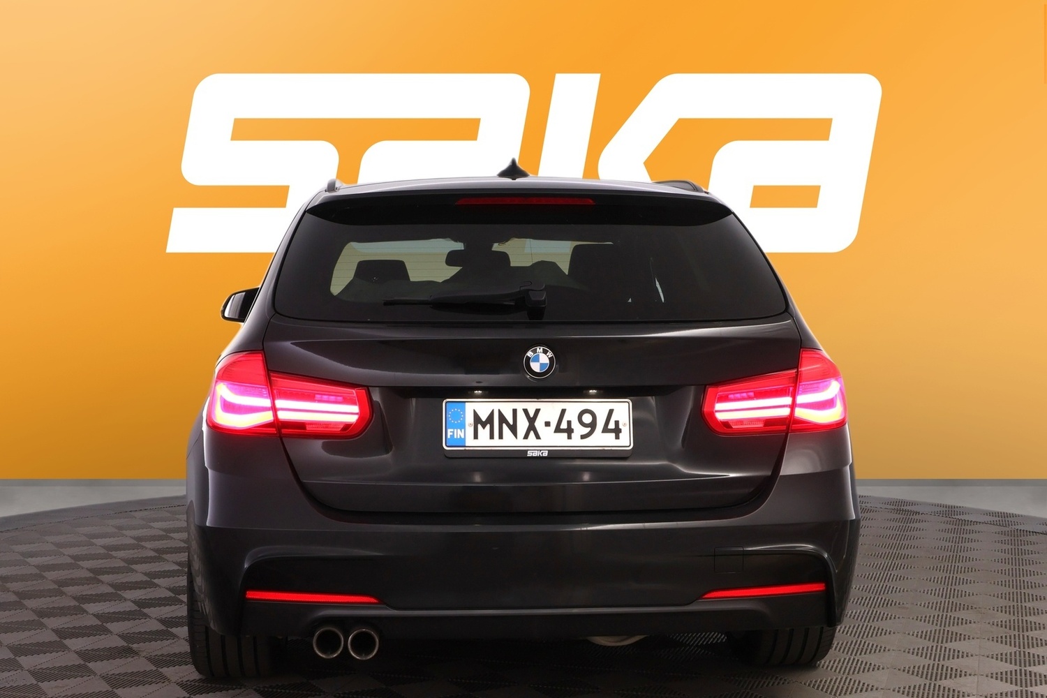 BMW 320 vaihtoauto