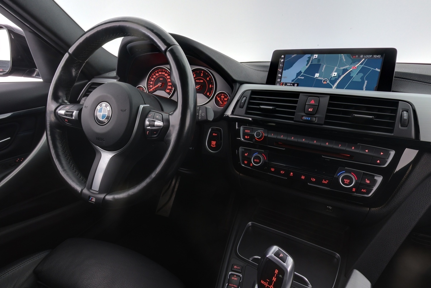 BMW 320 vaihtoauto