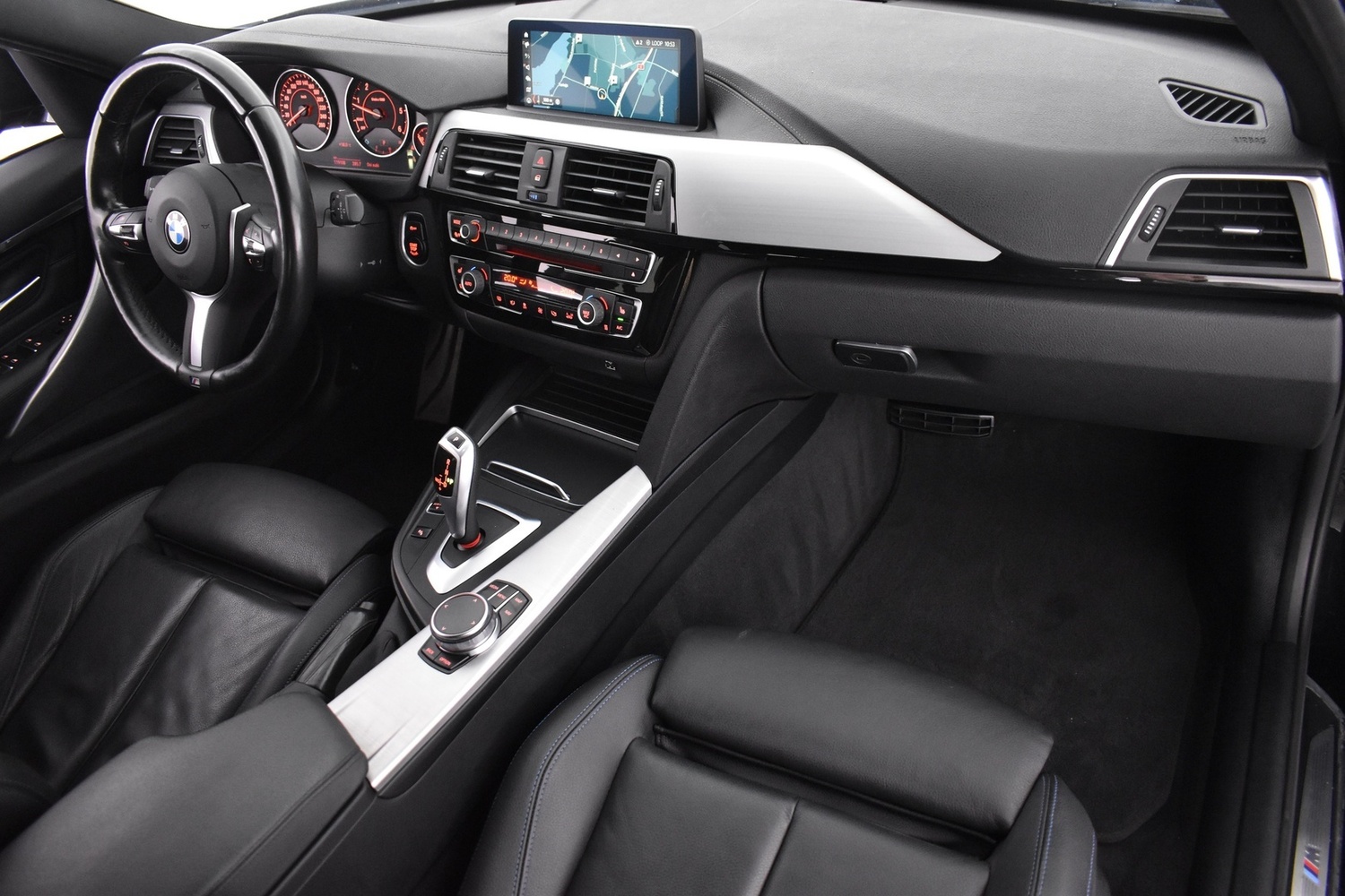 BMW 320 vaihtoauto