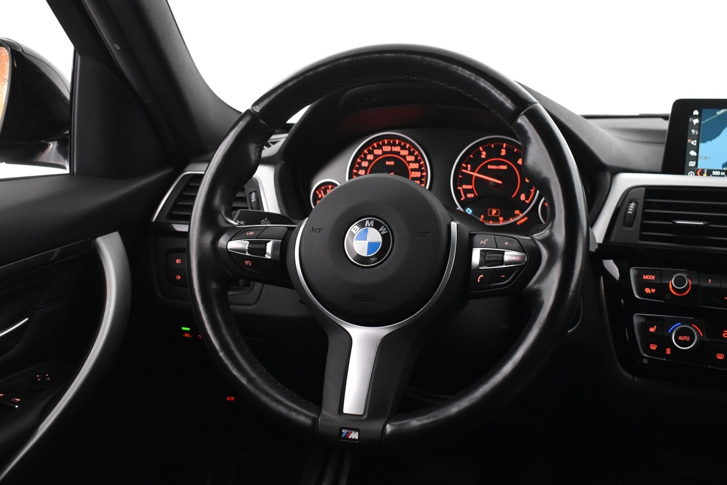 BMW 320 vaihtoauto