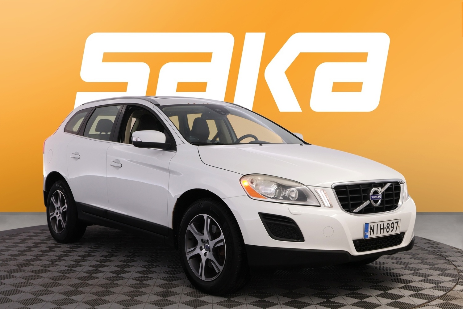 Volvo XC60 vaihtoauto