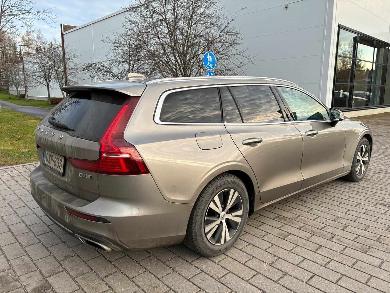 Volvo V60 vaihtoauto