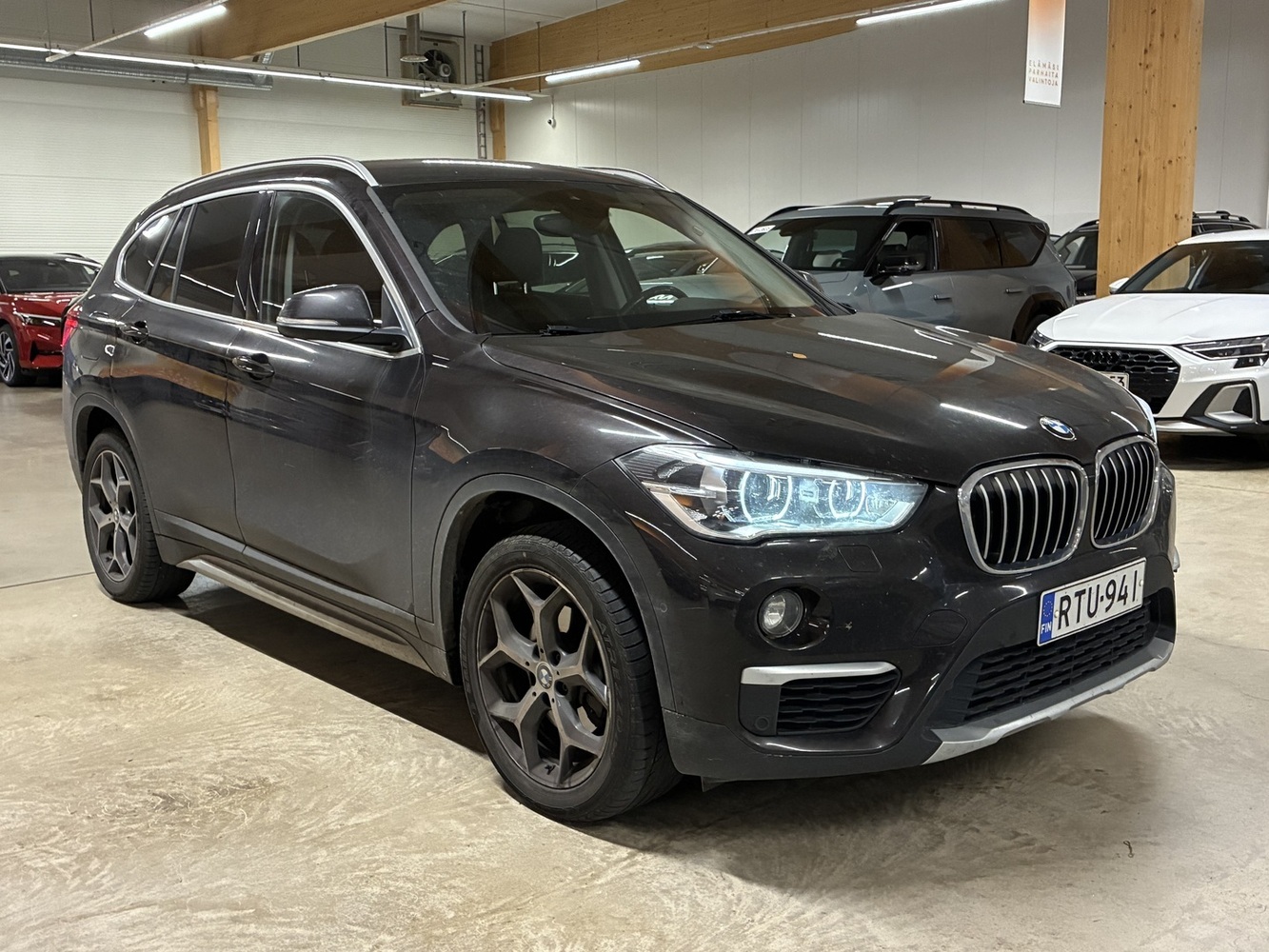 BMW X1 vaihtoauto