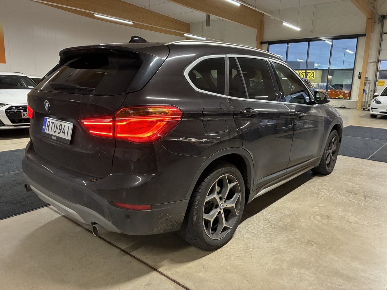 BMW X1 vaihtoauto