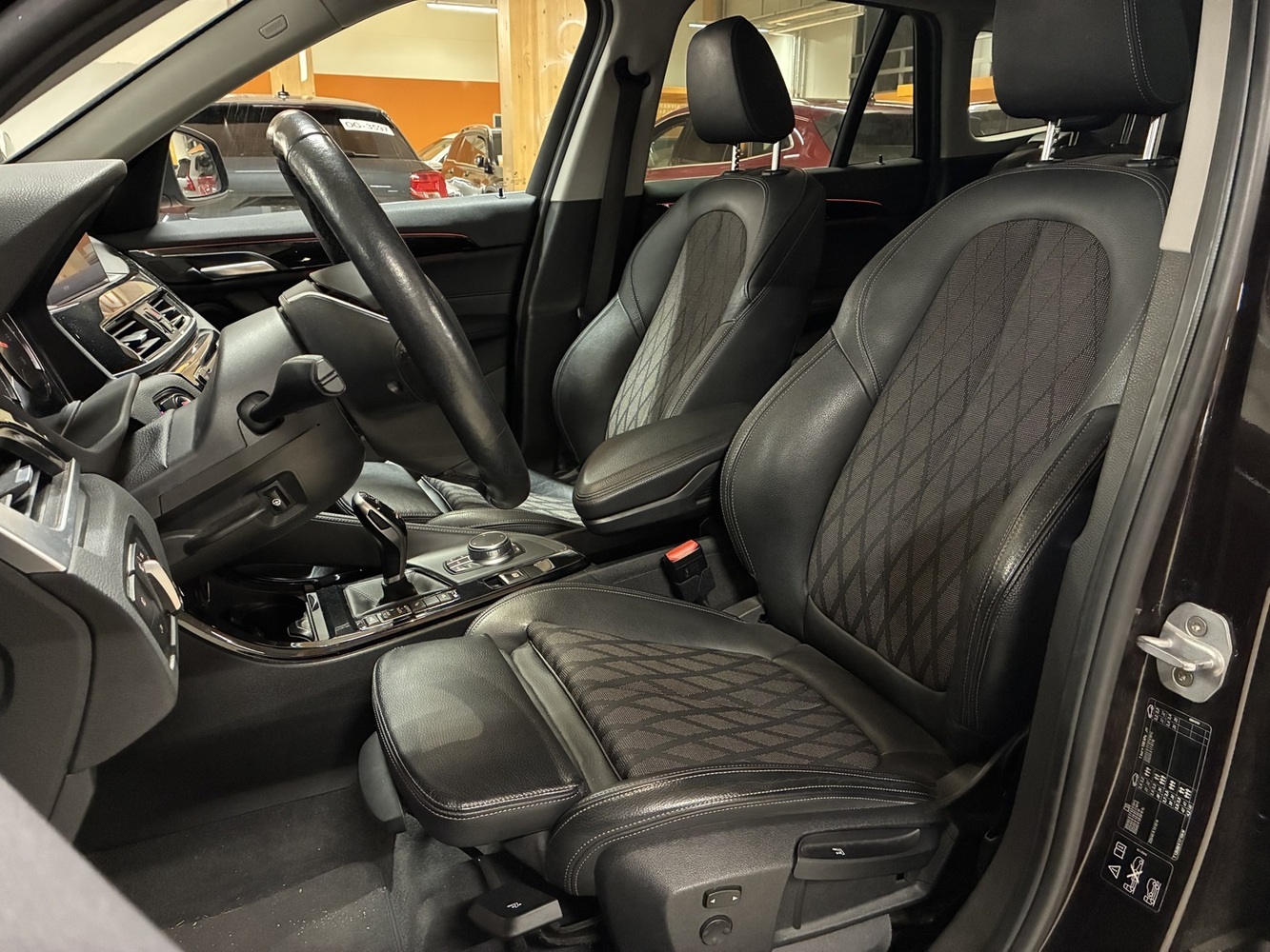 BMW X1 vaihtoauto
