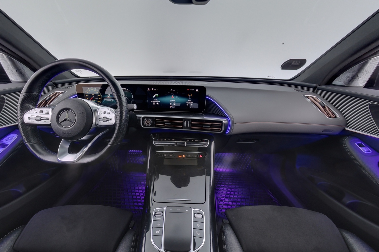Mercedes-Benz EQC vaihtoauto
