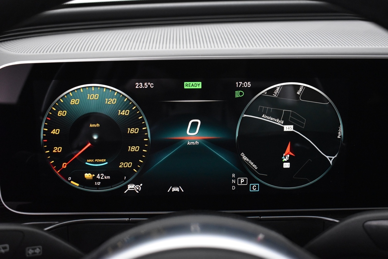 Mercedes-Benz EQC vaihtoauto