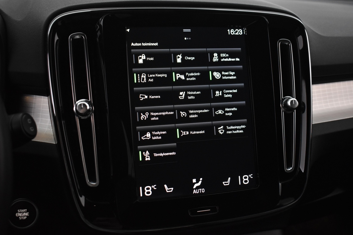 Volvo XC40 vaihtoauto