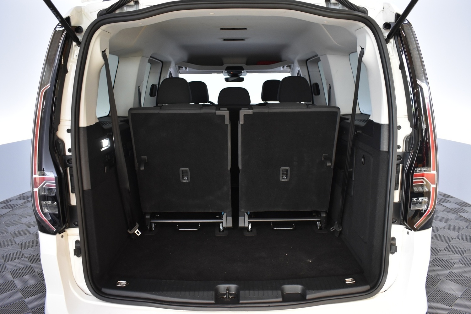 Volkswagen Caddy vaihtoauto