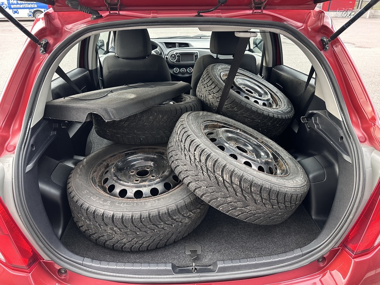 Toyota Yaris vaihtoauto
