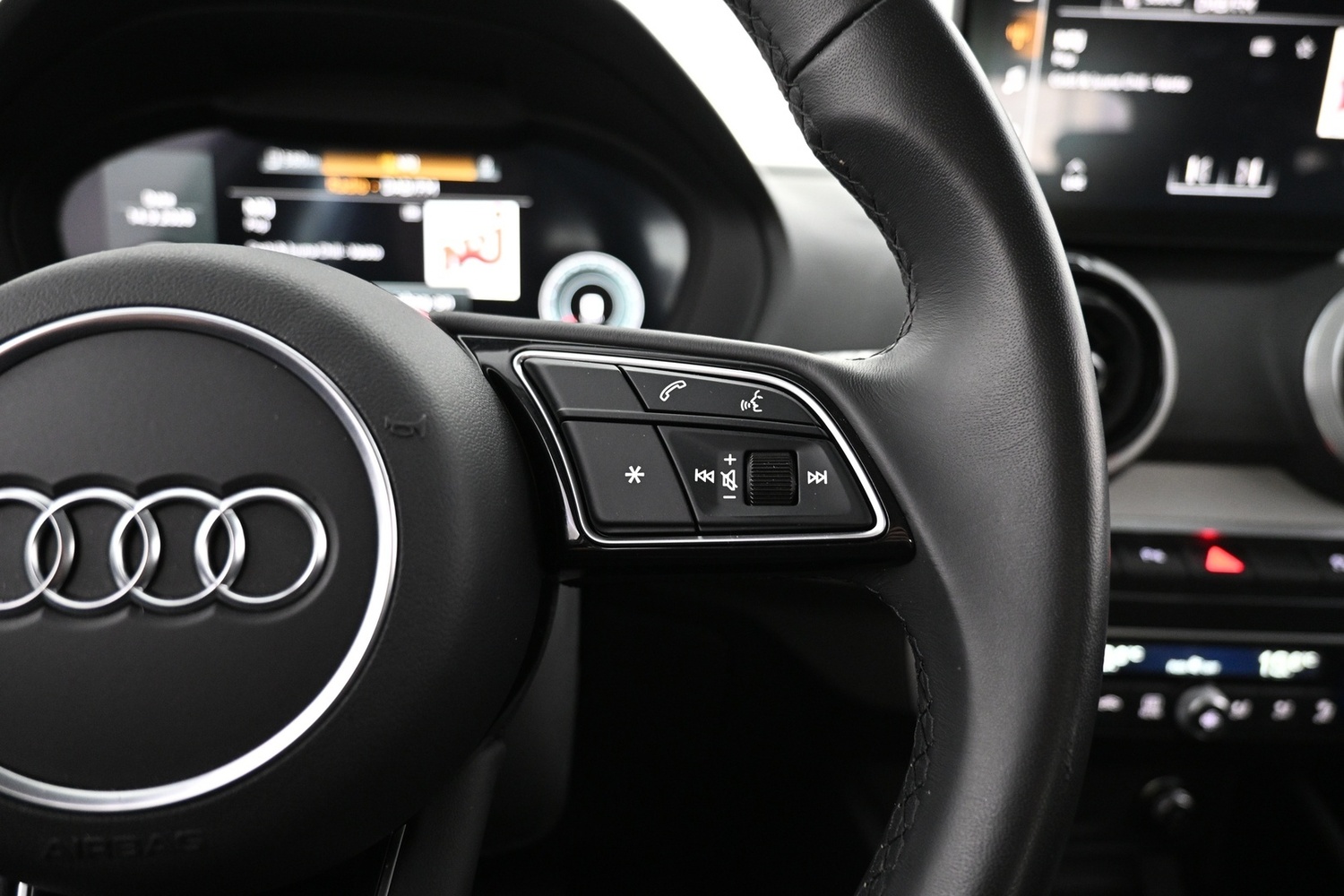 Audi Q2 vaihtoauto