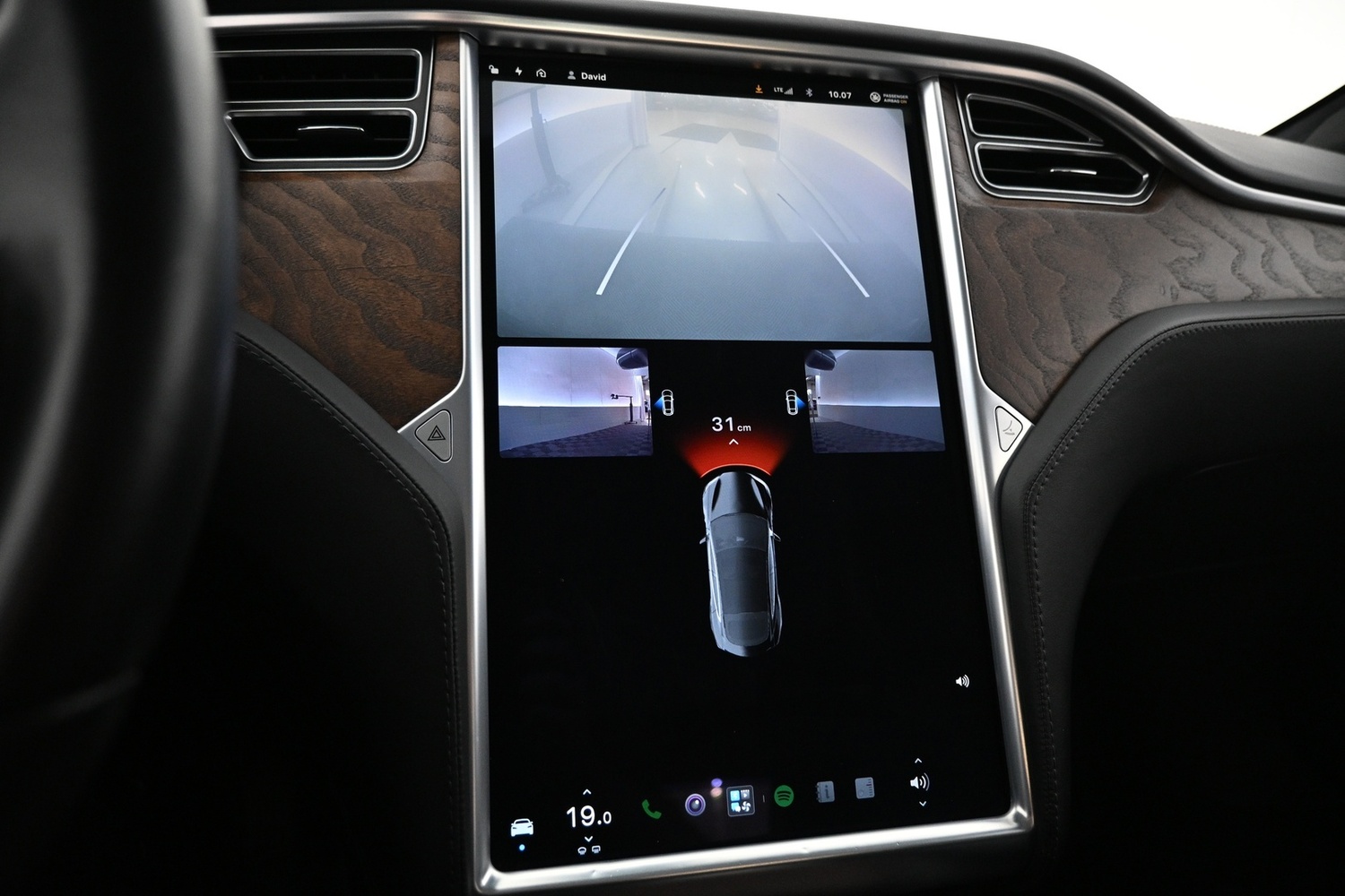 Tesla Model S vaihtoauto