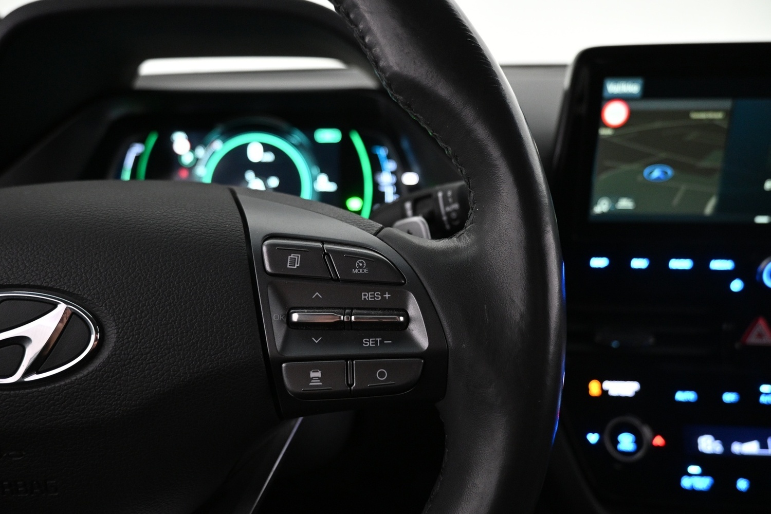 Hyundai IONIQ plug-in vaihtoauto