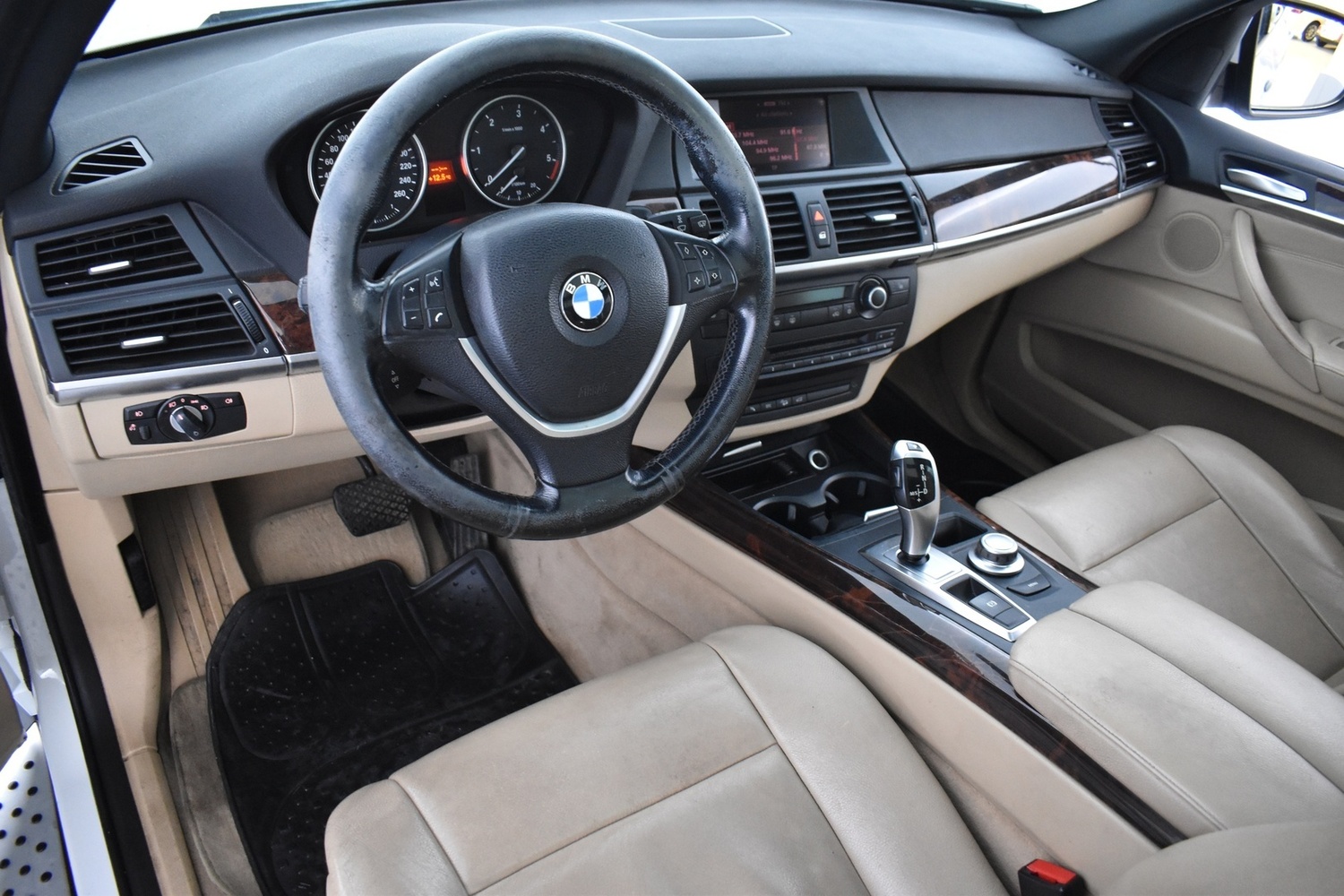 BMW X5 vaihtoauto