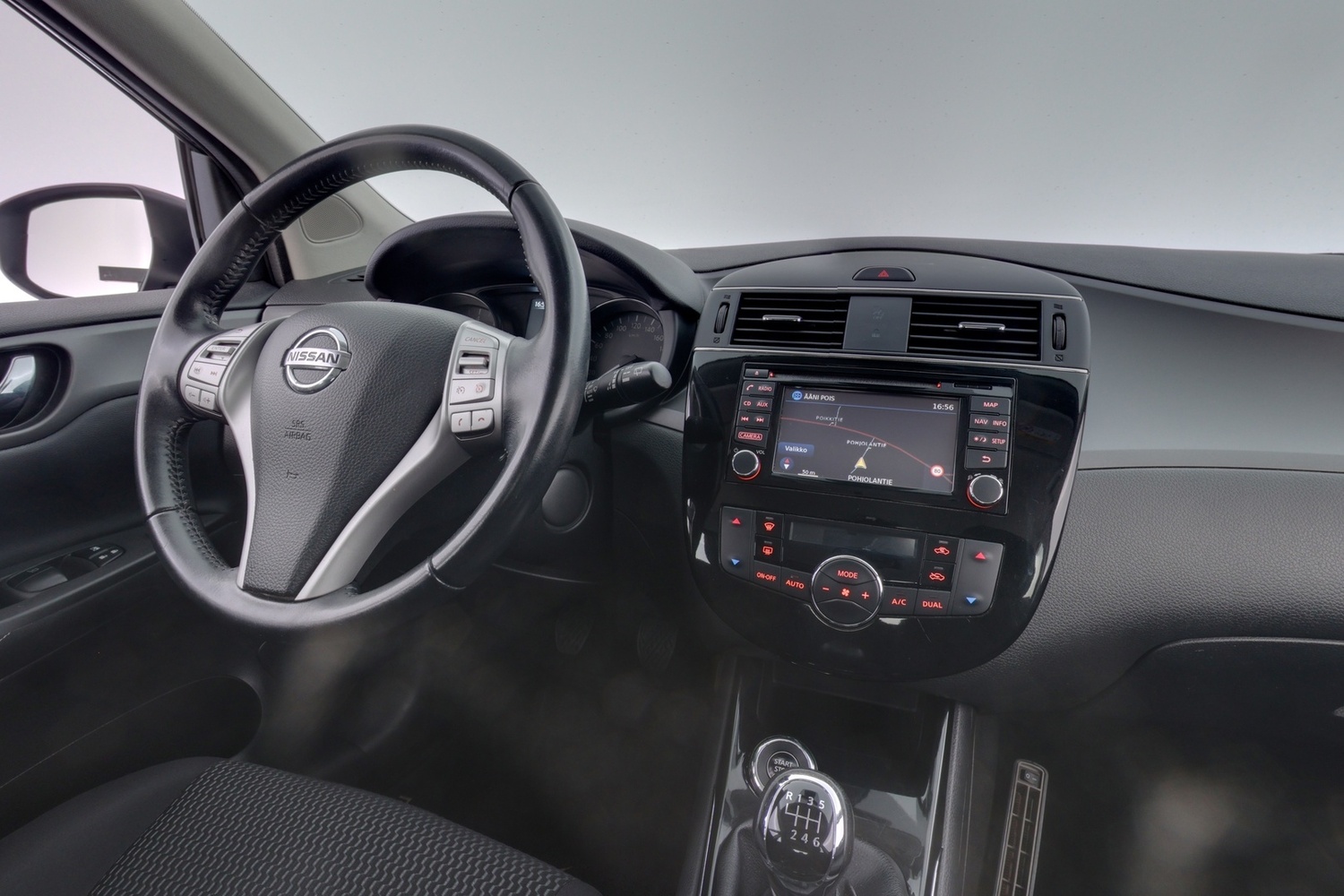 Nissan Pulsar vaihtoauto