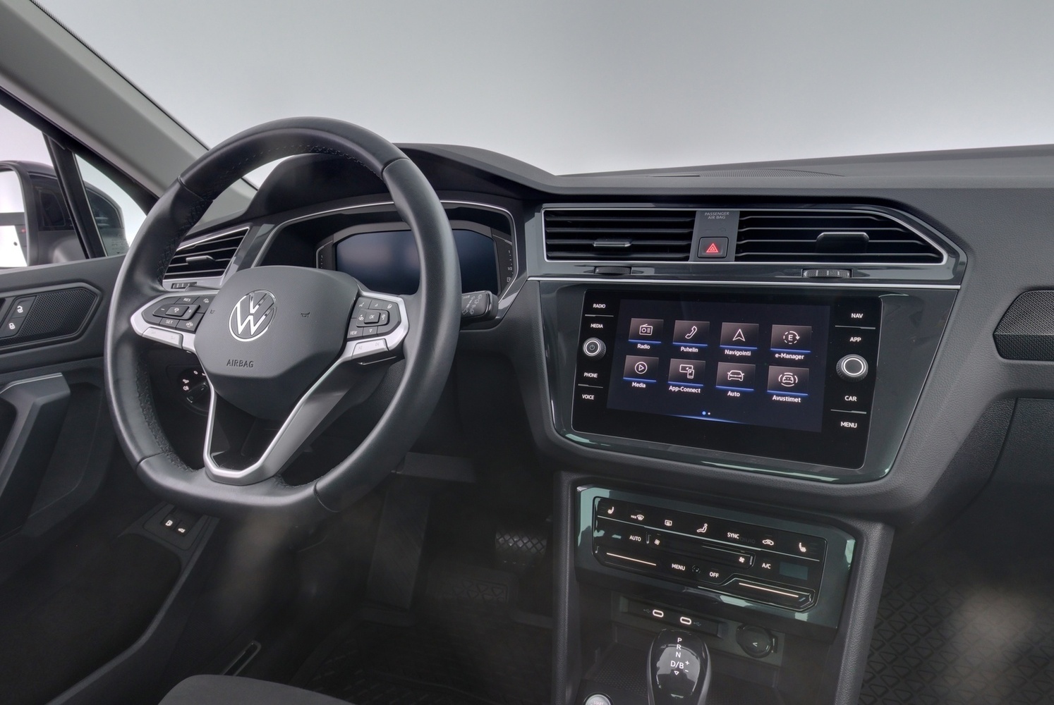 Volkswagen Tiguan vaihtoauto